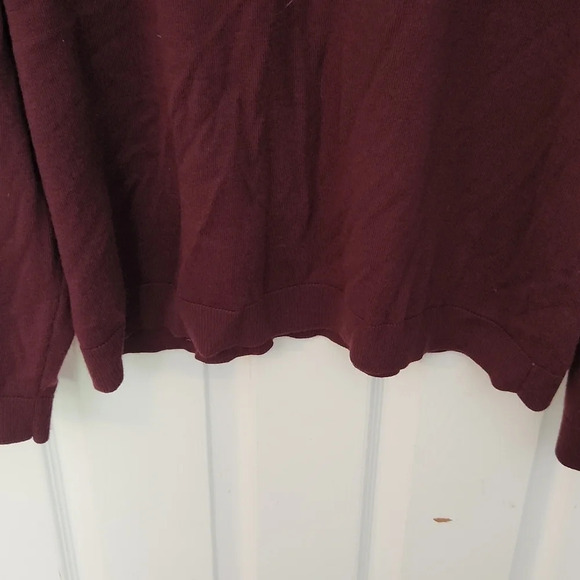 Apt 9 Burgundy & Grey Sweater - Picture 10 of 12